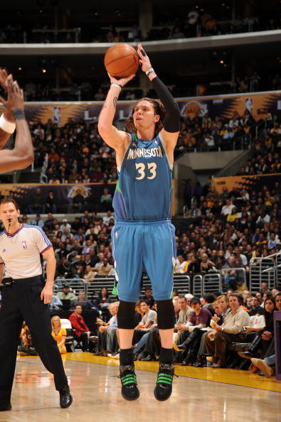 撞不仅让比 撞不仅让比