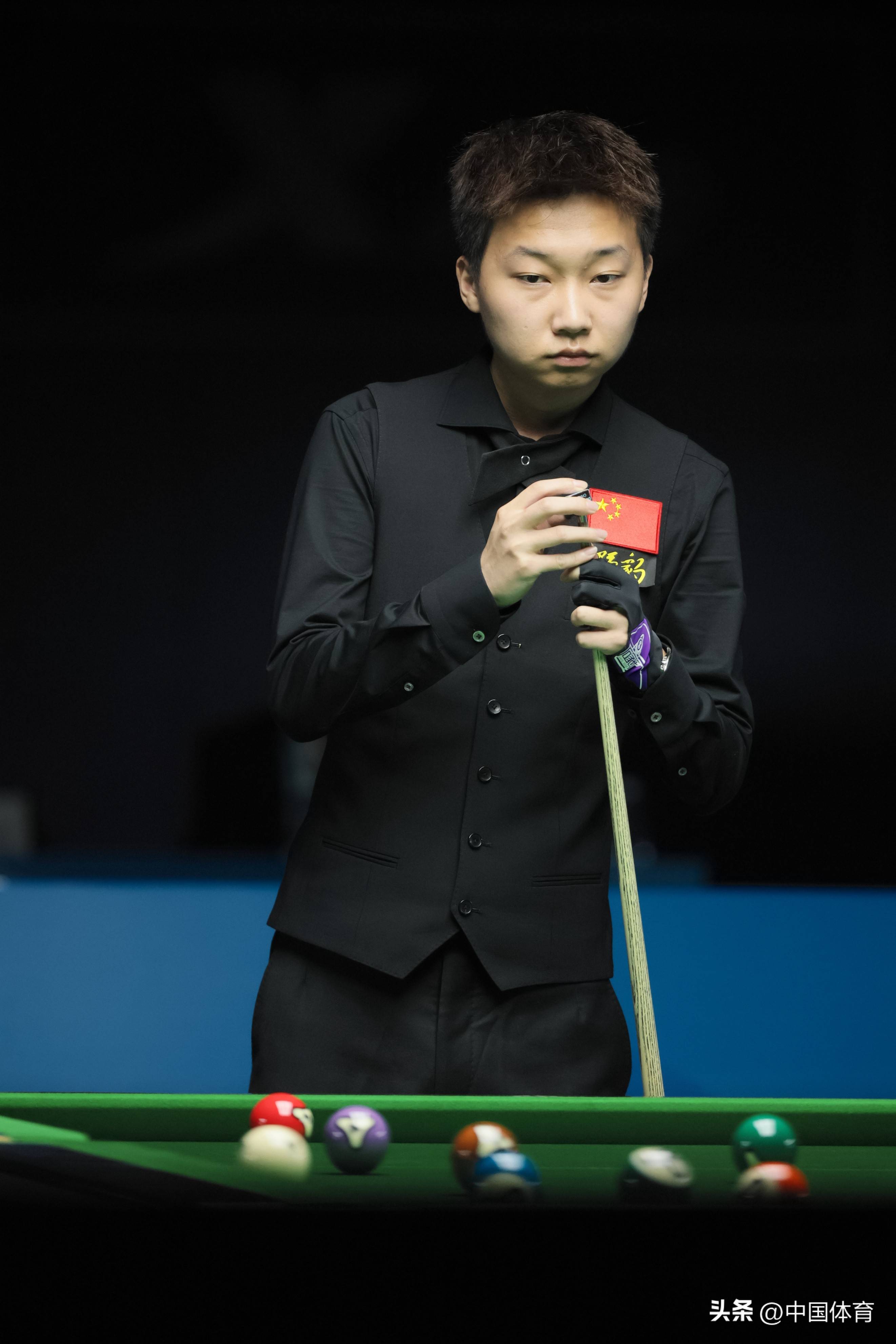 事中的霸主 事中的霸主